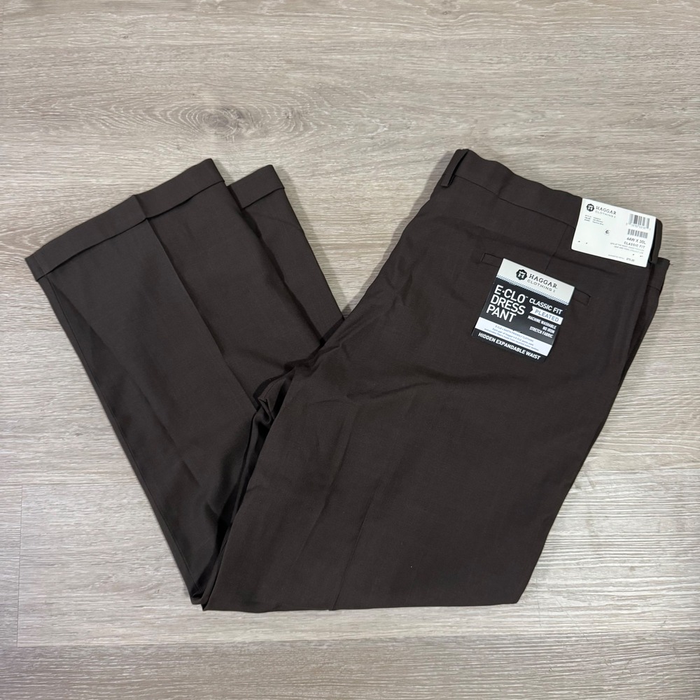 Haggar Dress Pant Mens 44x30 Brown E-Clo Classic Fit Pleated Repreve HD00219